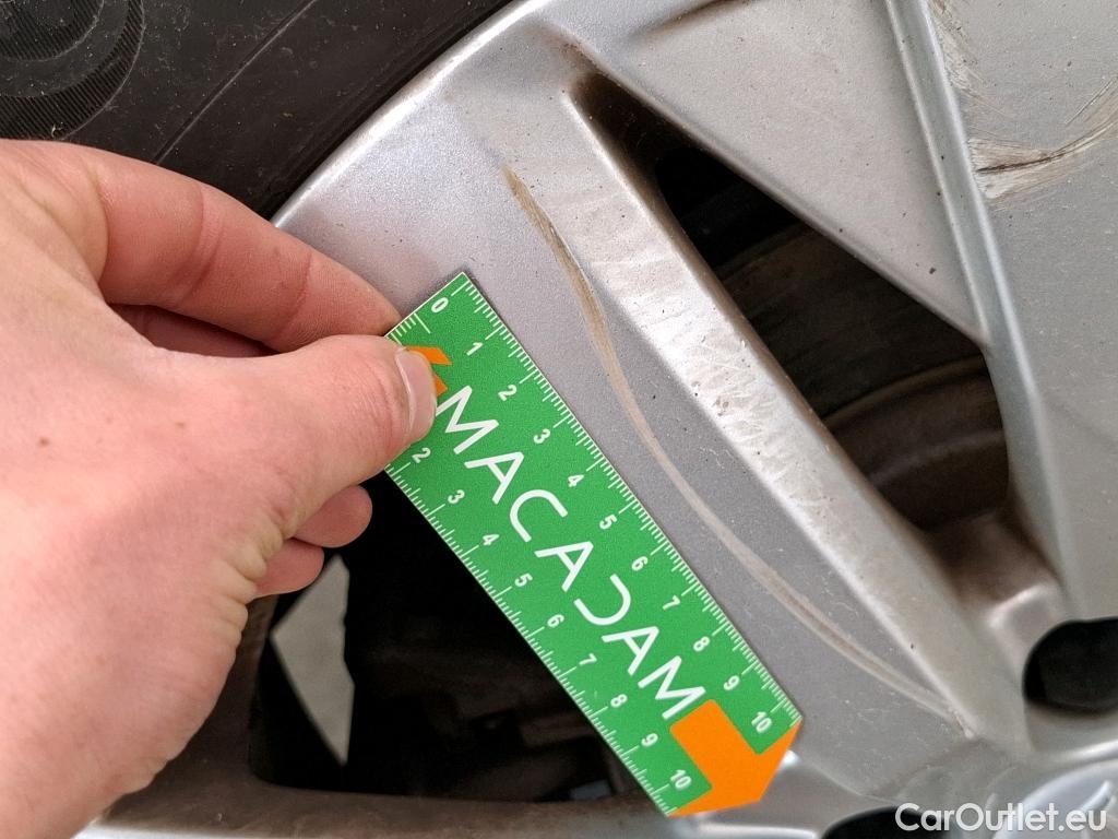  Peugeot  3008  Active Business 1.5 HDi 130CV BVA8 E6d #37