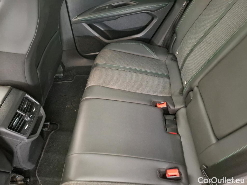  Peugeot  3008  Allure 1.5 HDi 130CV BVA8 E6d #31