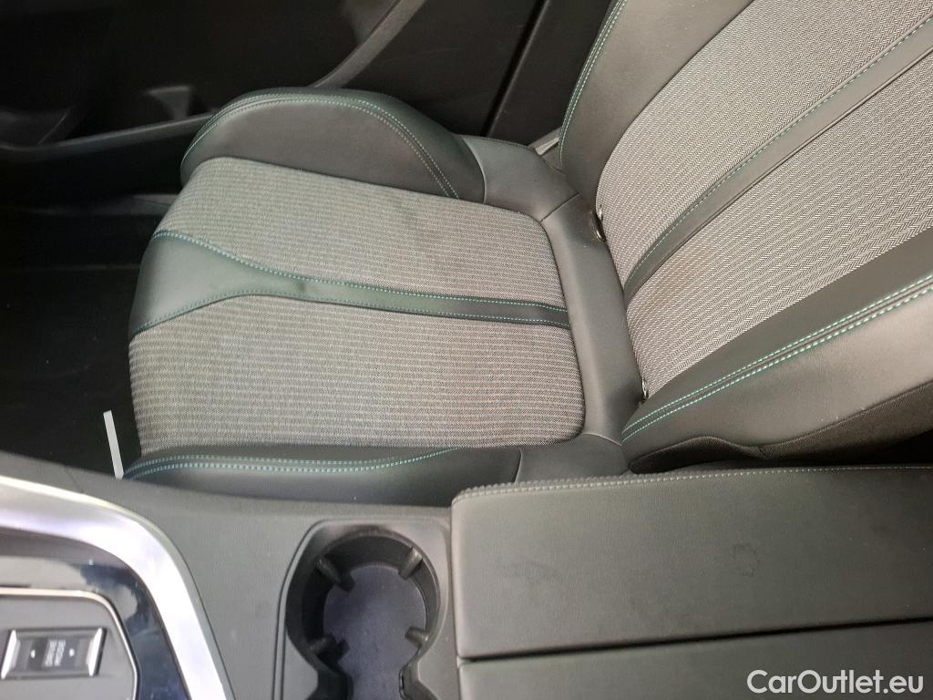  Peugeot  3008  Allure 1.5 HDi 130CV BVA8 E6d #27