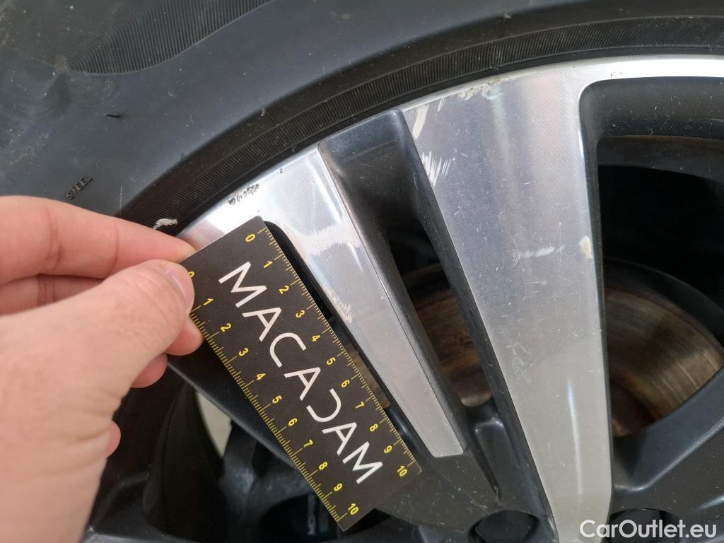  Peugeot  3008  Allure 1.5 HDi 130CV BVA8 E6d #6