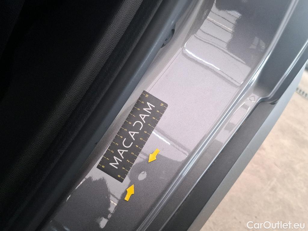  Renault  Captur  II Evolution 1.6 E-TECH Hybrid 145CV BVA6 E6d #58