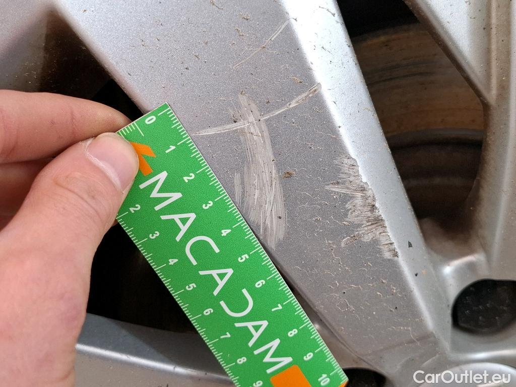  Peugeot  3008  Active Business 1.5 HDi 130CV BVA8 E6d #33