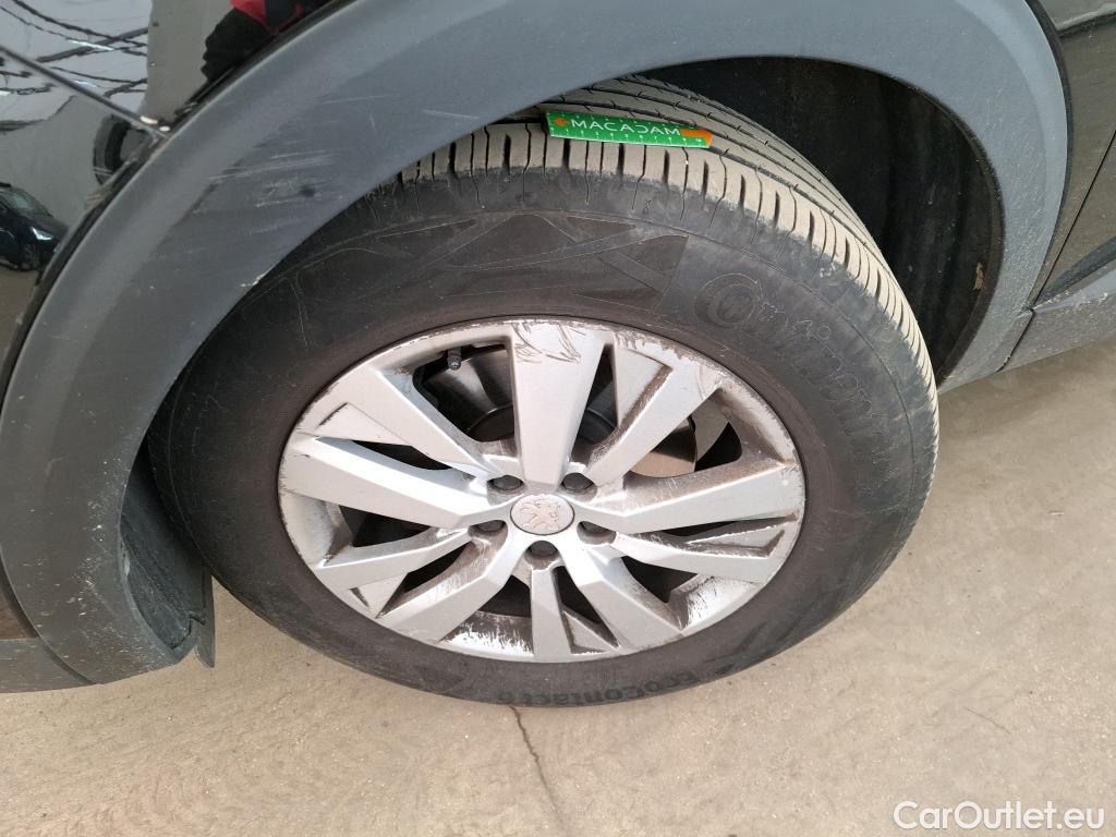  Peugeot  3008  Active Business 1.5 HDi 130CV BVA8 E6d #44