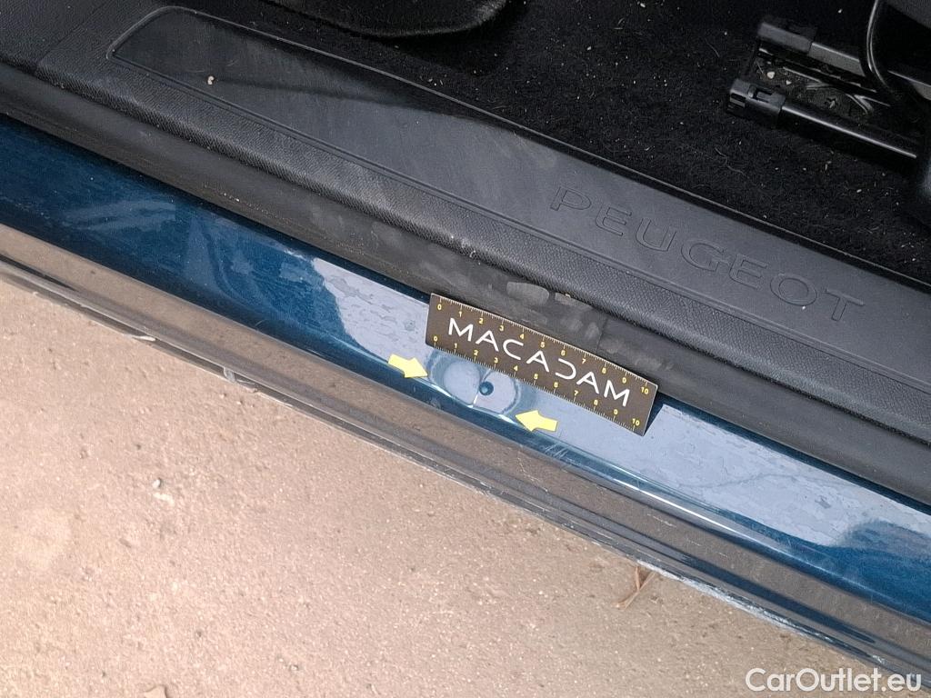  Peugeot  3008  Allure 1.5 HDi 130CV BVA8 E6d #15