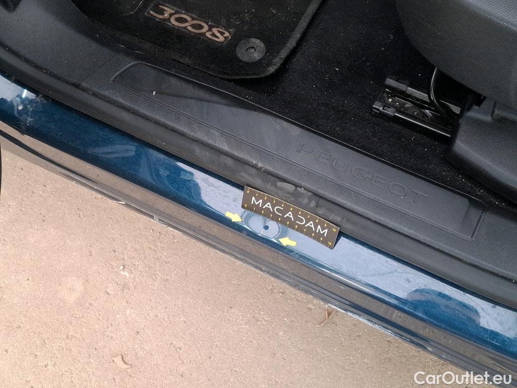  Peugeot  3008  Allure 1.5 HDi 130CV BVA8 E6d #14