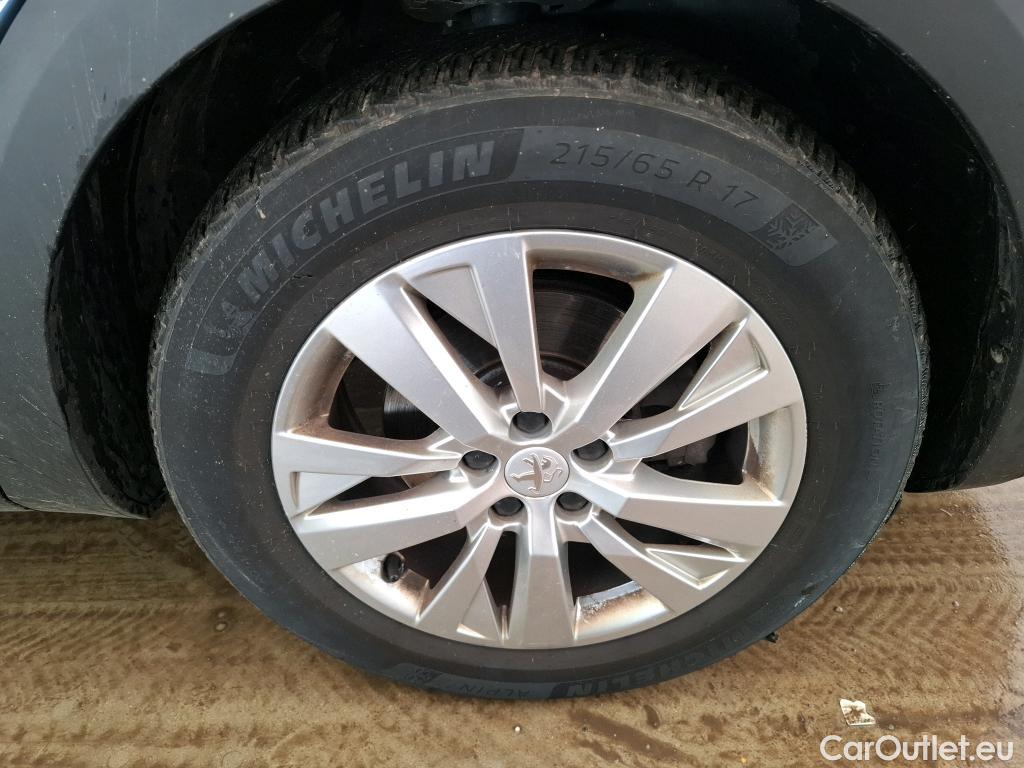  Peugeot  5008  Active Business 1.5 HDi 130CV BVM6 7 Sieges E6d #2