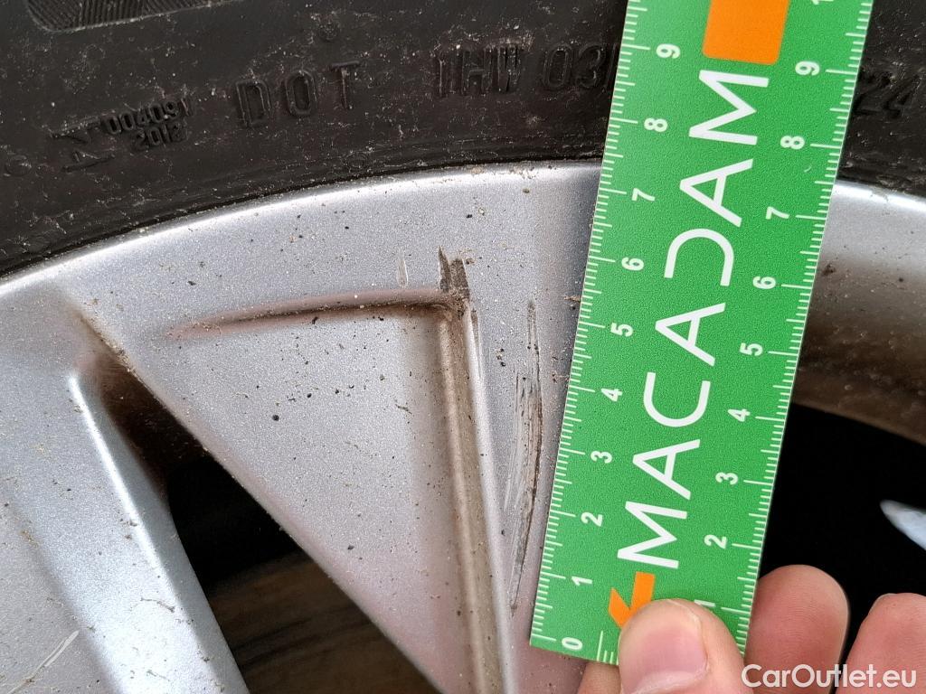  Peugeot  3008  Active Business 1.5 HDi 130CV BVA8 E6d #32