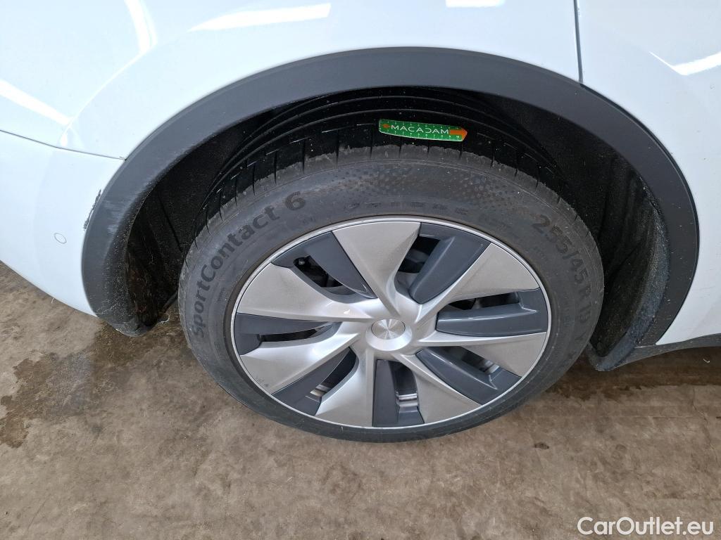  Tesla  Model Y TESLA  / 2020 / 5P / SUV Long Range Dual Motor AWD #31