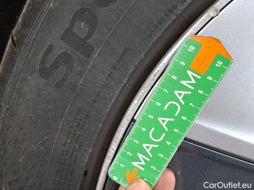  Tesla  Model Y TESLA  / 2020 / 5P / SUV Long Range Dual Motor AWD #5