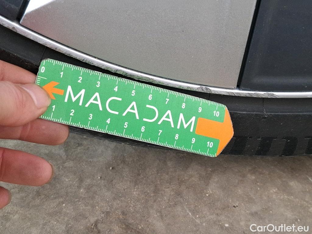  Tesla  Model Y TESLA  / 2020 / 5P / SUV Long Range Dual Motor AWD #35