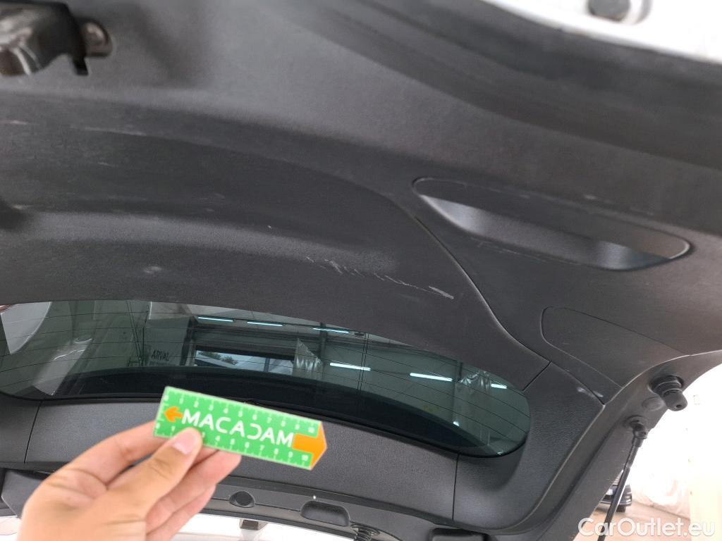  Renault  Megane  IV Estate Techno 1.3 TCe 140CV BVA7 E6d / VO RECONDITIONNE - PHOTOS AVANT RECONDITIONNEMENT #3