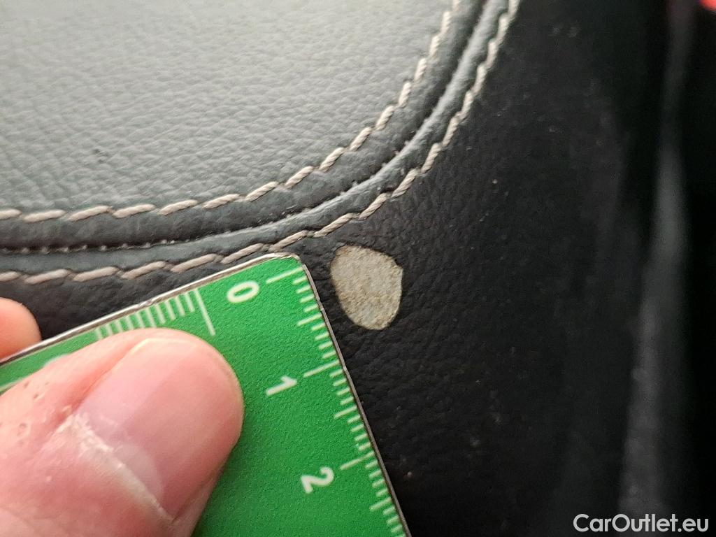  Volvo  XC 40 VOLVO XC40 / 2022 / 5P / SUV Recharge T5 262 DCT7 Ultimate #16