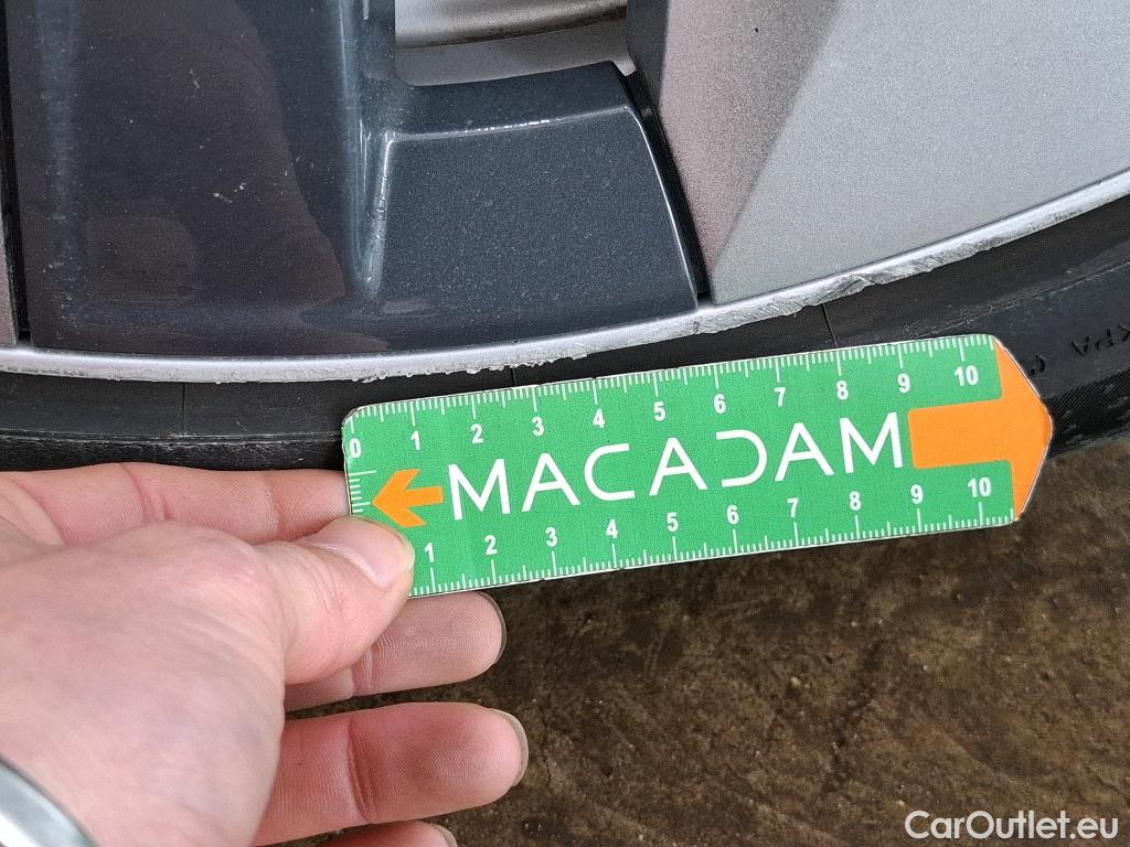  Tesla  Model Y TESLA  / 2020 / 5P / SUV Long Range Dual Motor AWD #7