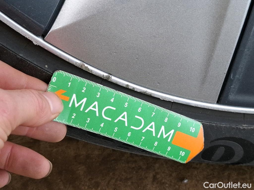  Tesla  Model Y TESLA  / 2020 / 5P / SUV Long Range Dual Motor AWD #6