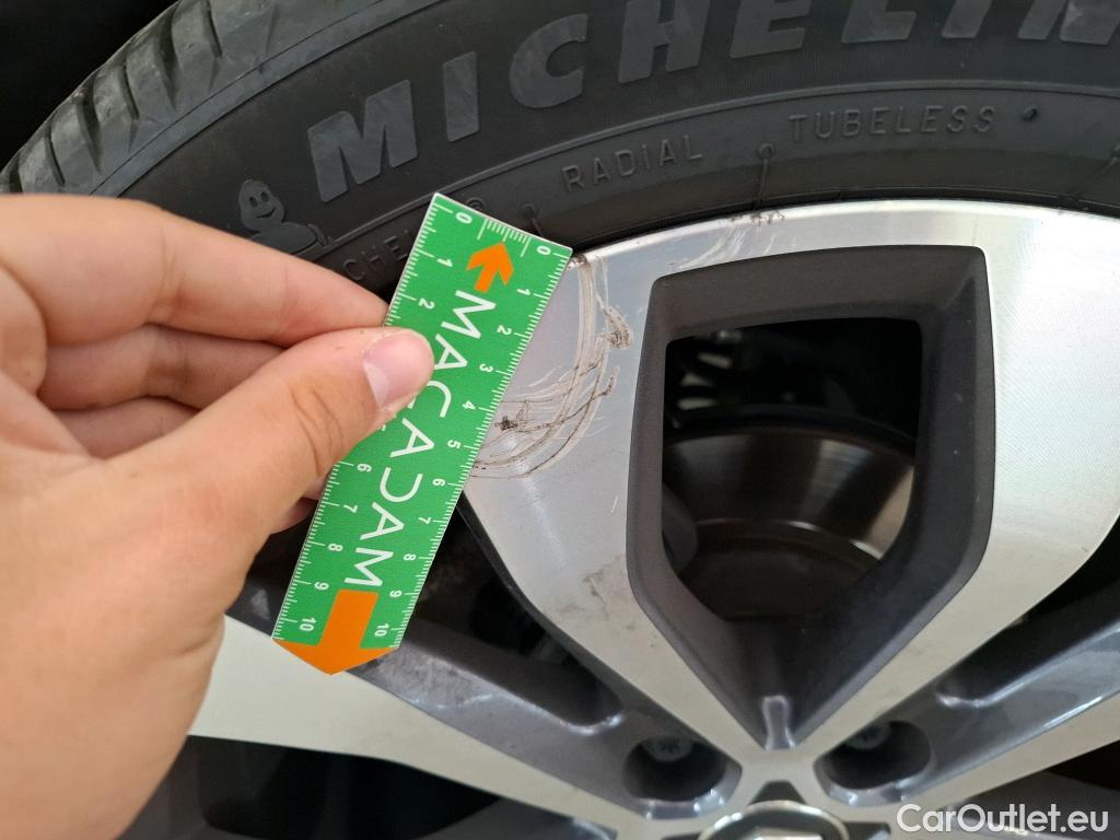  Renault  Megane  IV Estate Techno 1.3 TCe 140CV BVA7 E6d / VO RECONDITIONNE - PHOTOS AVANT RECONDITIONNEMENT #10