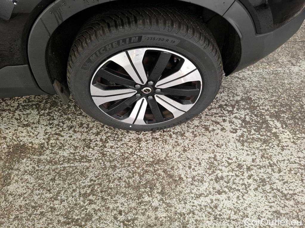  Volvo  XC 40 VOLVO XC40 / 2022 / 5P / SUV Recharge T5 262 DCT7 Ultimate #8