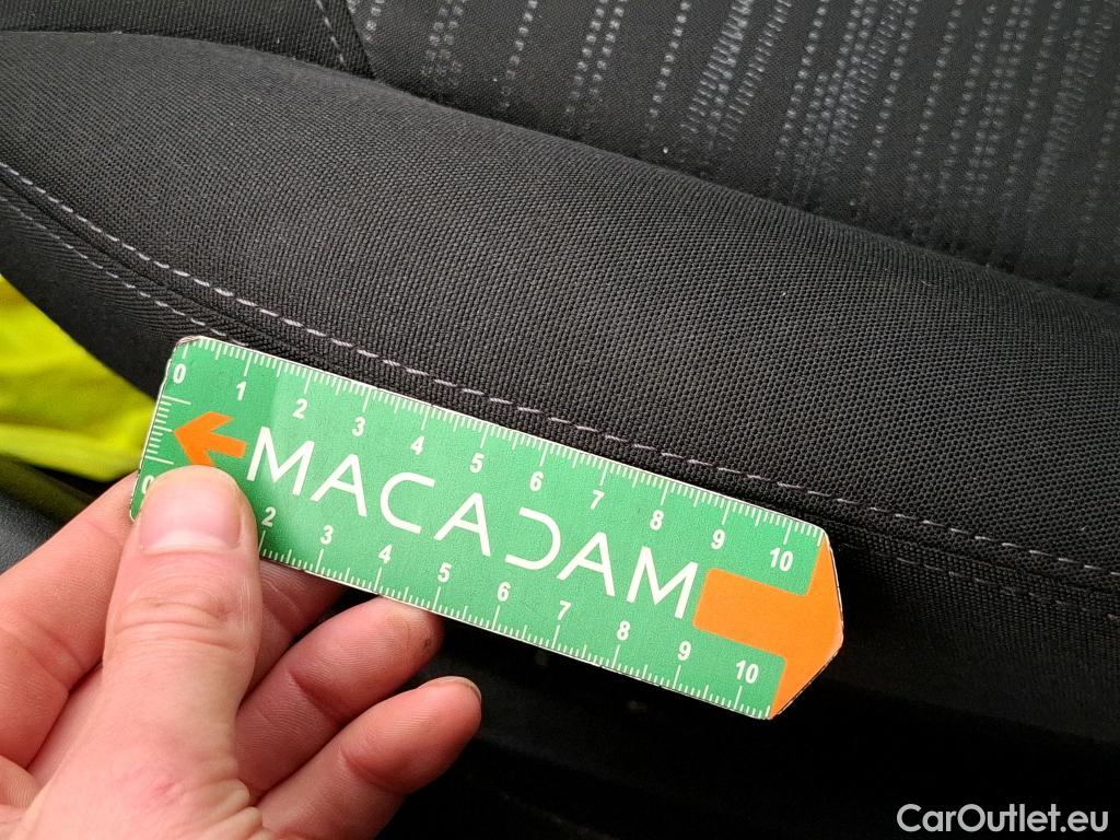  Peugeot  208  Affaire Premium 1.5 HDi 100CV BVM5 E6dT #107