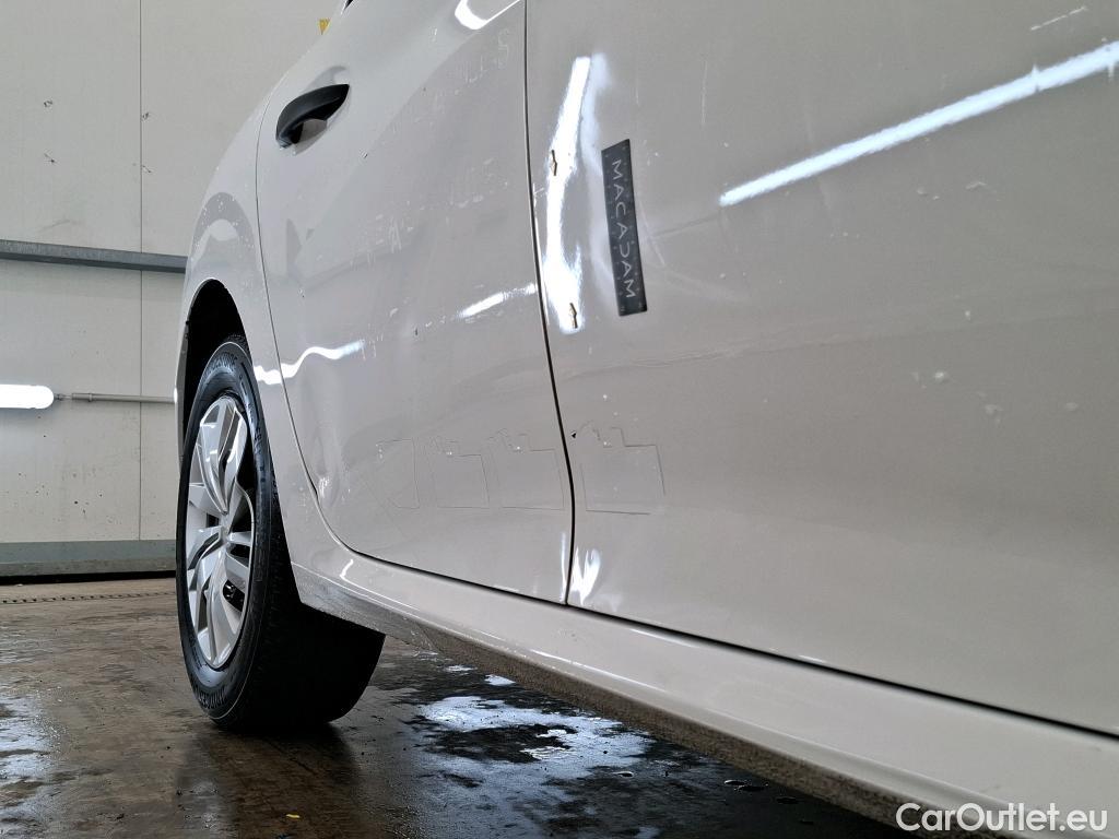  Peugeot  208  Premium 1.5 HDi 100CV BVM6 E6d #7