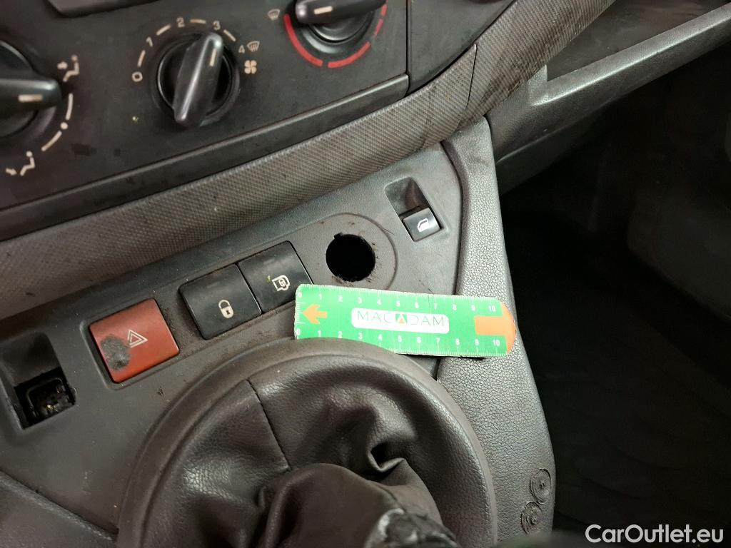  Peugeot  Partner  L1 Pro 1.6 HDi 75CV BVM5 E6 #72