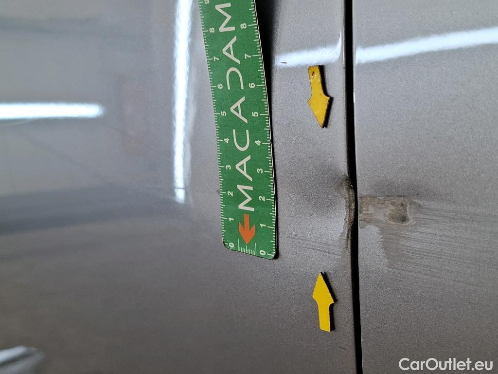  Peugeot  208  Affaire Premium 1.5 HDi 100CV BVM5 E6dT #28