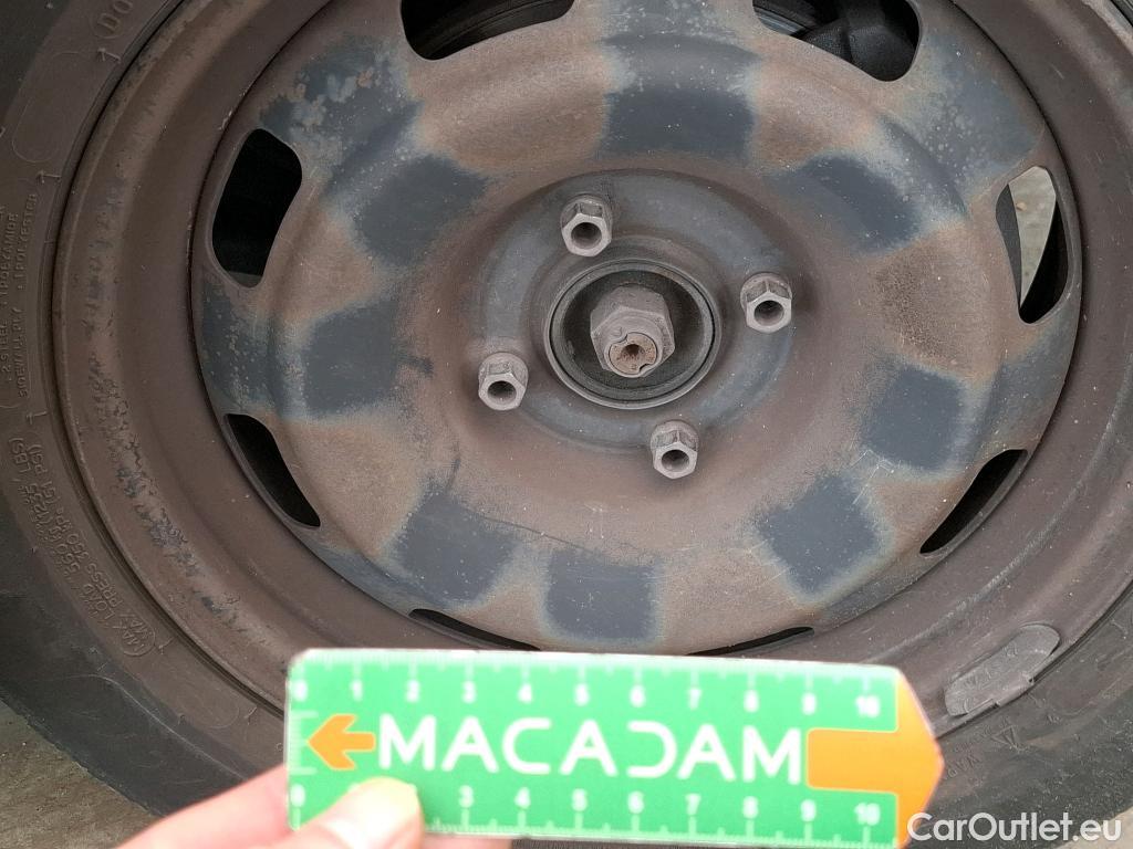  Peugeot  208  Affaire Premium 1.5 HDi 100CV BVM5 E6dT #101