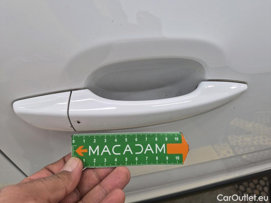  Citroen  C3 CITROEN  Société / 2020 / 5P / Berline BlueHDi 100 S&S BVM6 Feel Nav #21