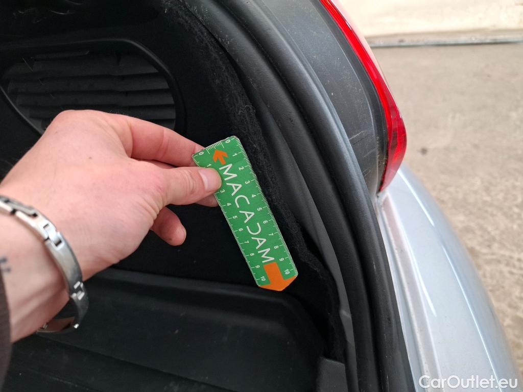  Peugeot  208  Affaire Premium 1.5 HDi 100CV BVM5 E6dT #108