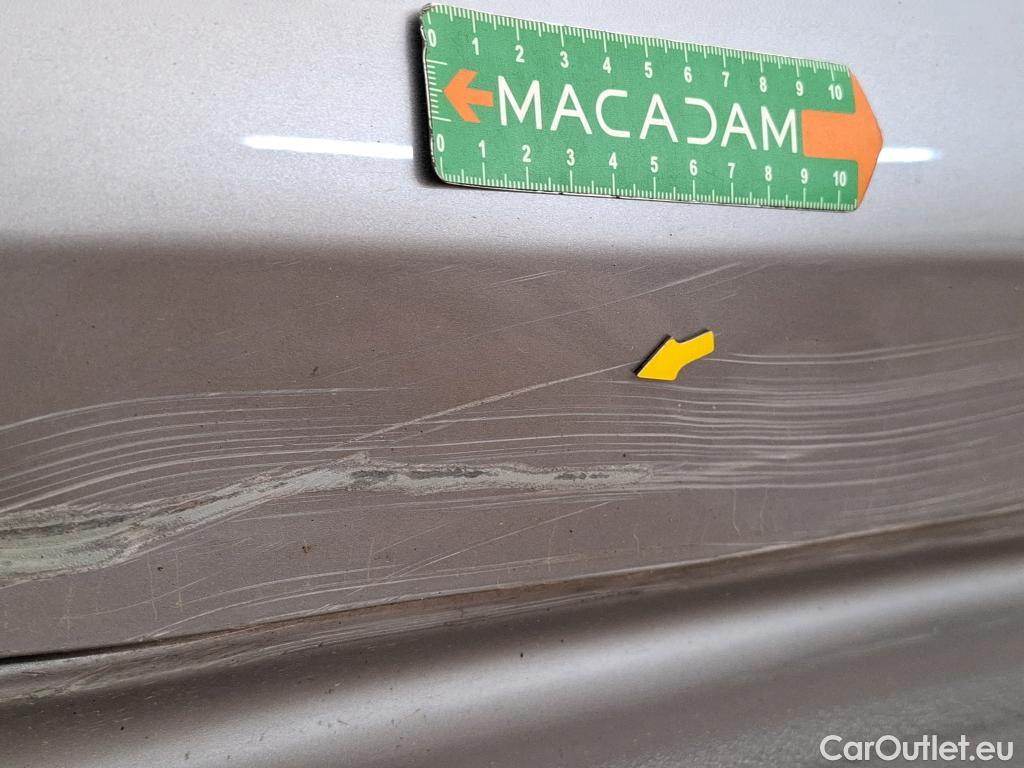  Peugeot  208  Affaire Premium 1.5 HDi 100CV BVM5 E6dT #24