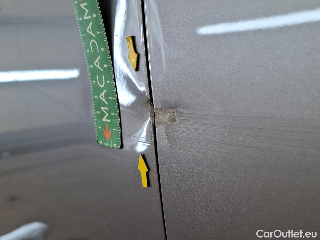  Peugeot  208  Affaire Premium 1.5 HDi 100CV BVM5 E6dT #27