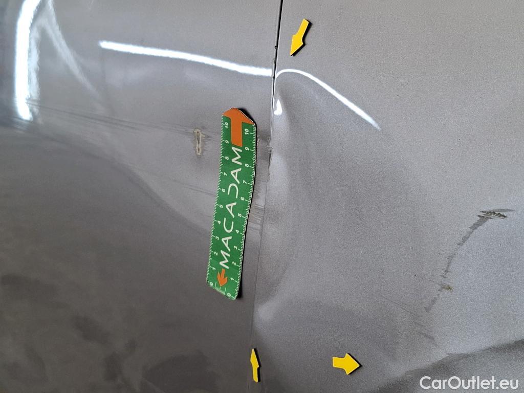  Peugeot  208  Affaire Premium 1.5 HDi 100CV BVM5 E6dT #17