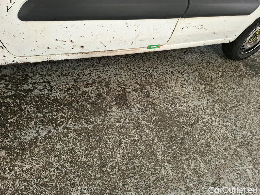  Peugeot  Partner  L1 Pro 1.6 HDi 75CV BVM5 E6 #39