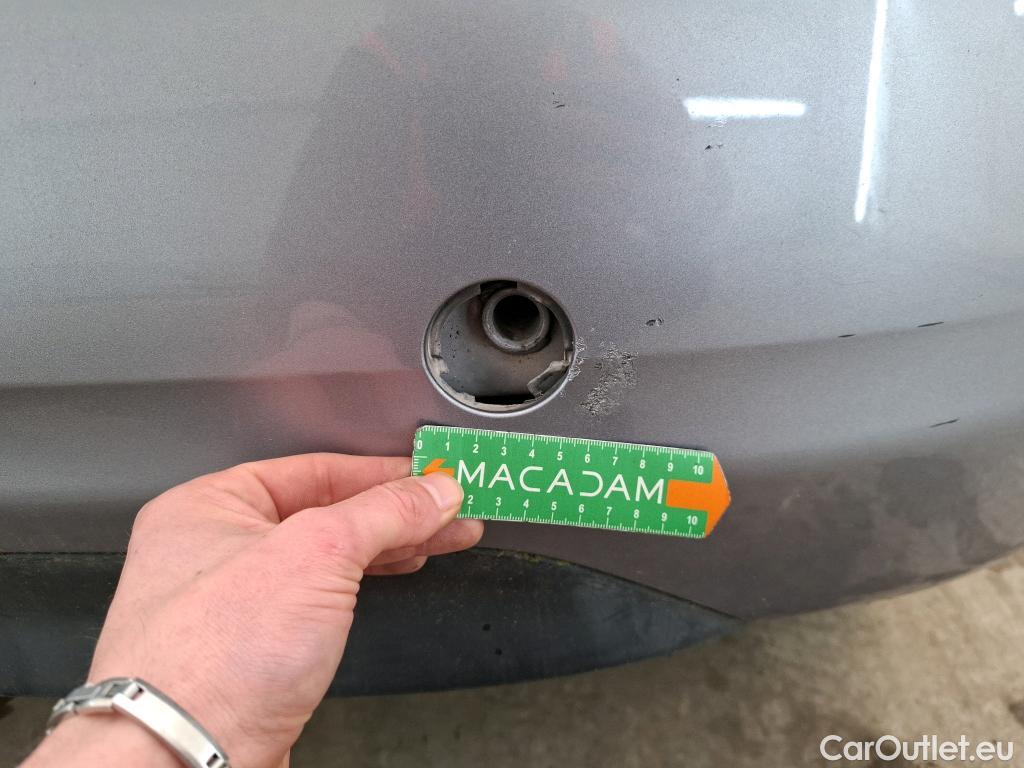  Peugeot  208  Affaire Premium 1.5 HDi 100CV BVM5 E6dT #90