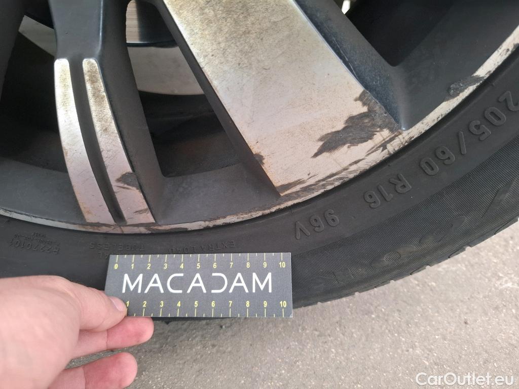  Renault  Captur  Business 0.9 TCe 90CV BVM5 E6 / TRANSFO VP VF #87