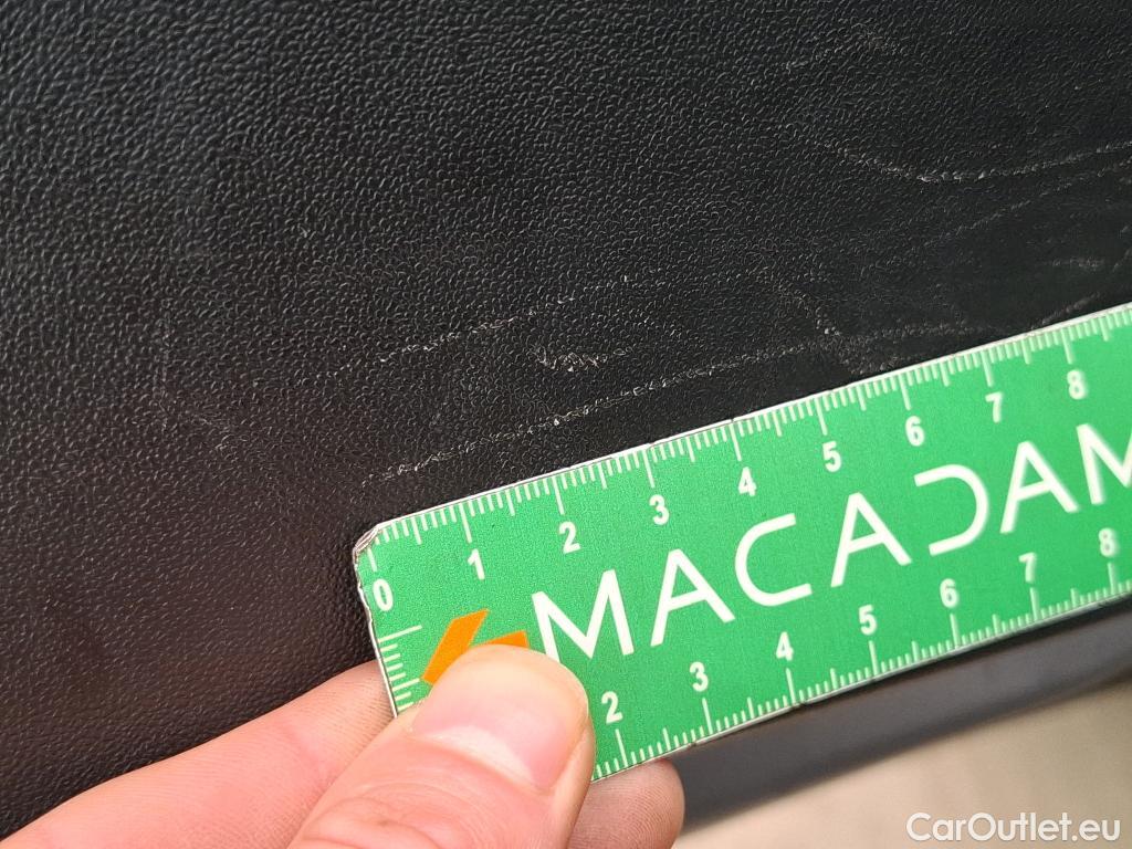  Peugeot  208  Affaire Premium 1.5 HDi 100CV BVM5 E6dT #85