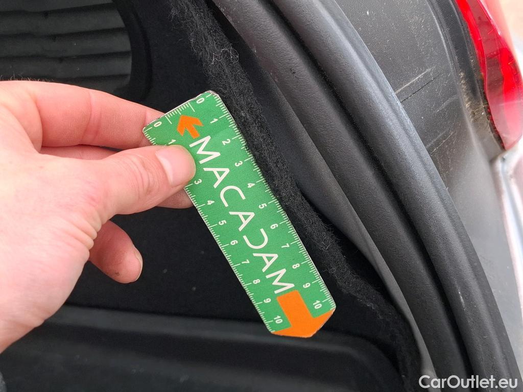  Peugeot  208  Affaire Premium 1.5 HDi 100CV BVM5 E6dT #109