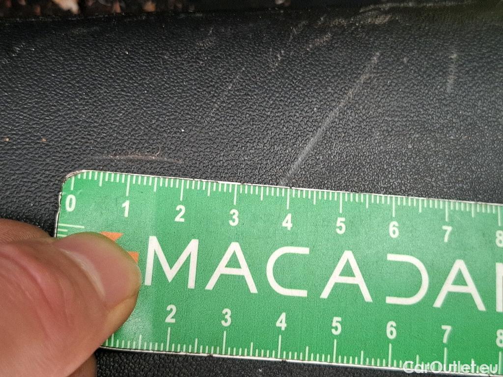  Peugeot  208  Affaire Premium 1.5 HDi 100CV BVM5 E6dT #81