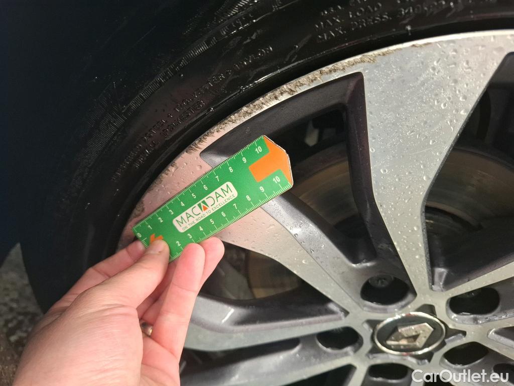  Renault  Megane RENAULT Mégane Berline / 2020 / 5P / Berline Intens TCe 140 EDC / TRANSF VP VF #17