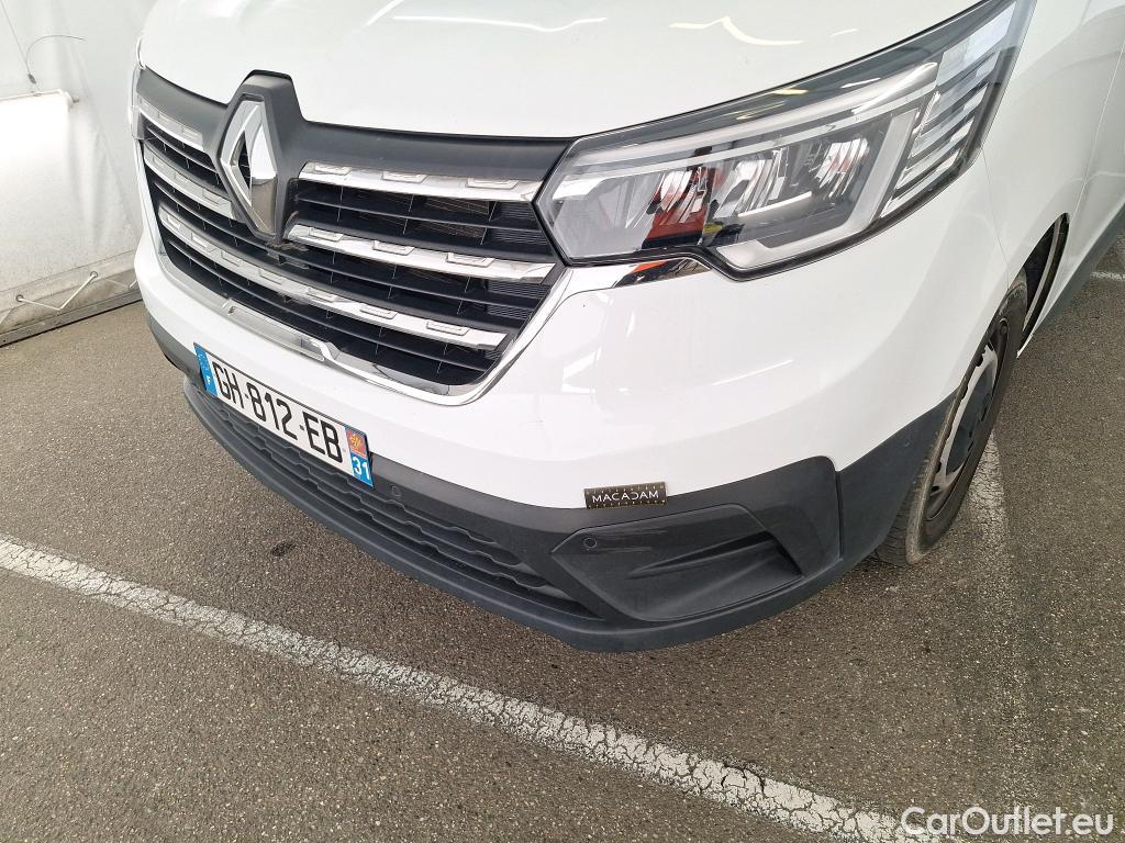  Renault  Trafic  Fourgon L2H1 3T Grand Confort 2.0 dCi 130CV BVM6 E6d / VO RECONDITIONNE - PHOTOS AVANT RECONDITIONNEMENT #27