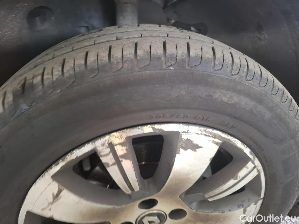  Renault  Captur  Business 0.9 TCe 90CV BVM5 E6 / TRANSFO VP VF #142