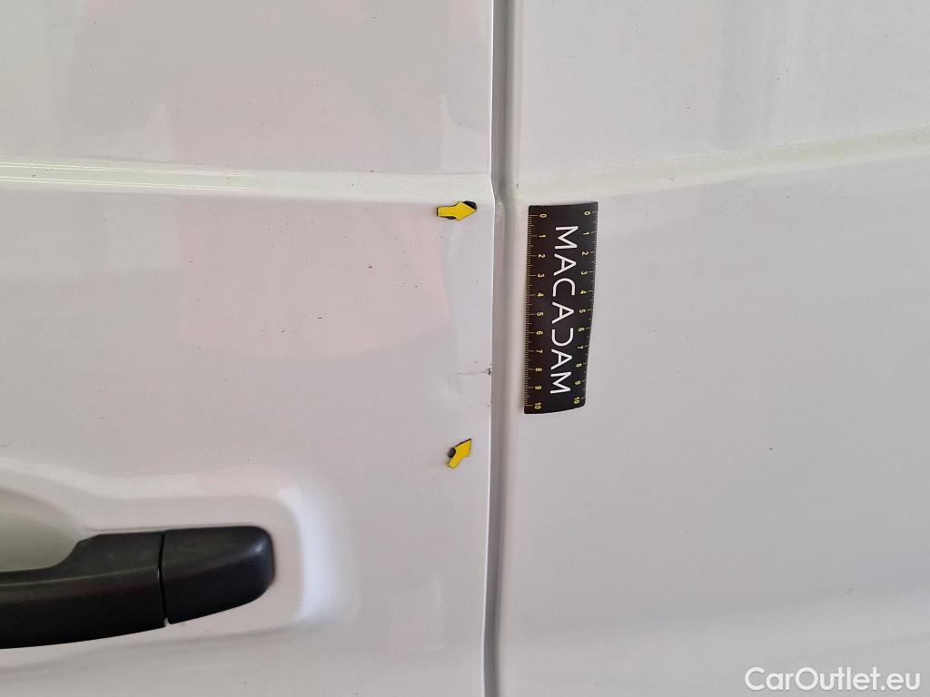  Renault  Trafic  Fourgon L2H1 3T Grand Confort 2.0 dCi 130CV BVM6 E6d / VO RECONDITIONNE - PHOTOS AVANT RECONDITIONNEMENT #12