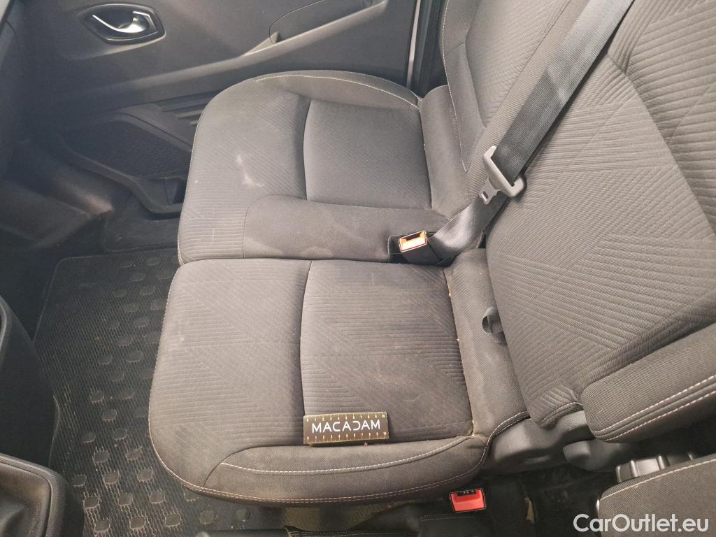  Renault  Trafic  Fourgon L2H1 3T Grand Confort 2.0 dCi 130CV BVM6 E6d / VO RECONDITIONNE - PHOTOS AVANT RECONDITIONNEMENT #26