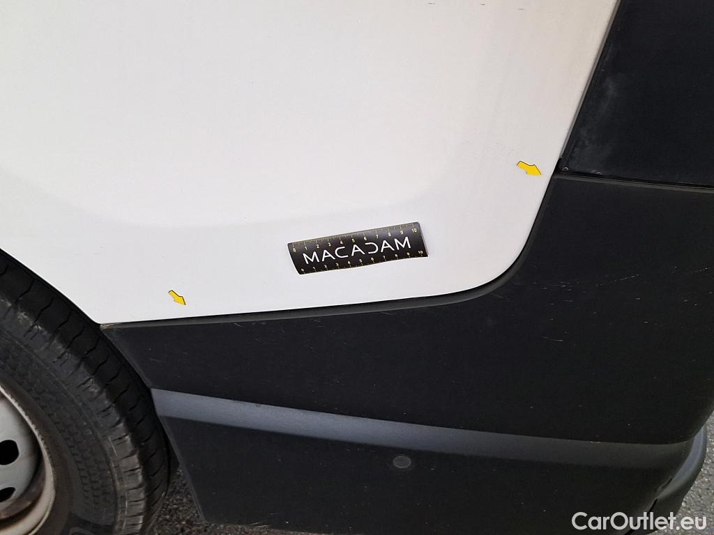  Renault  Trafic  Fourgon L2H1 3T Grand Confort 2.0 dCi 130CV BVM6 E6d / VO RECONDITIONNE - PHOTOS AVANT RECONDITIONNEMENT #30