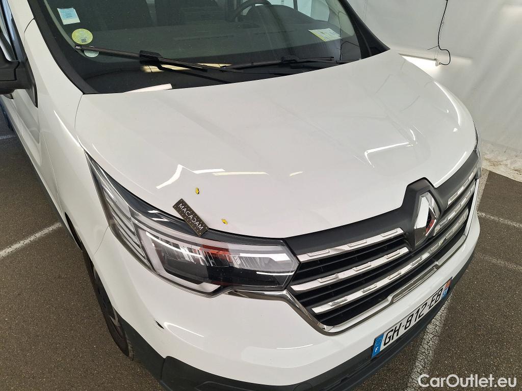  Renault  Trafic  Fourgon L2H1 3T Grand Confort 2.0 dCi 130CV BVM6 E6d / VO RECONDITIONNE - PHOTOS AVANT RECONDITIONNEMENT #15