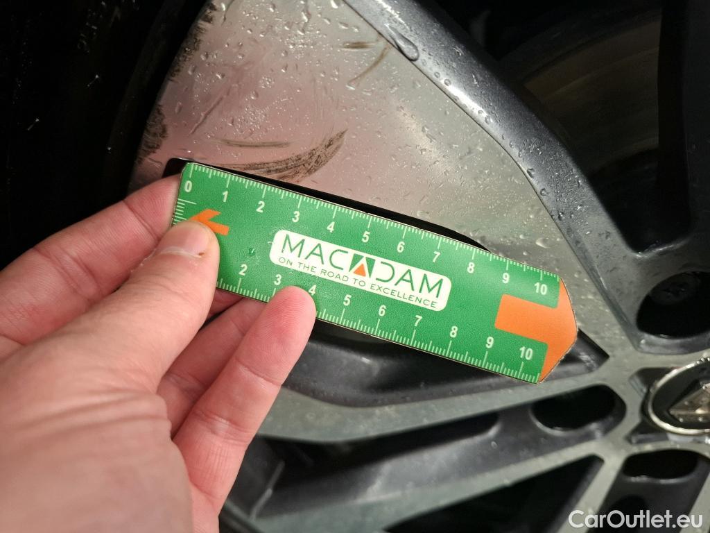  Renault  Megane RENAULT Mégane Berline / 2020 / 5P / Berline Intens TCe 140 EDC / TRANSF VP VF #18