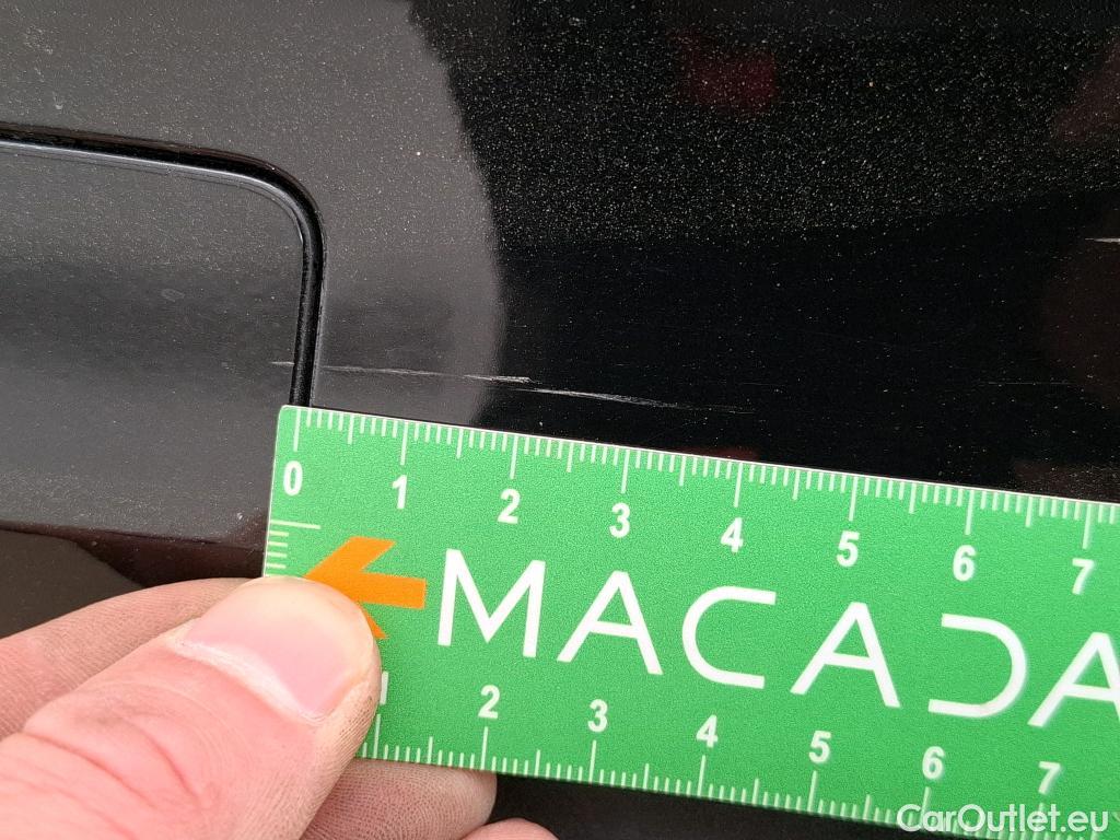  Volkswagen  Golf  VOLKSWAGEN / 2020 / 5P / Berline / VU 2.0 TDI SCR 115 BVM6 Life Soci Busi #13