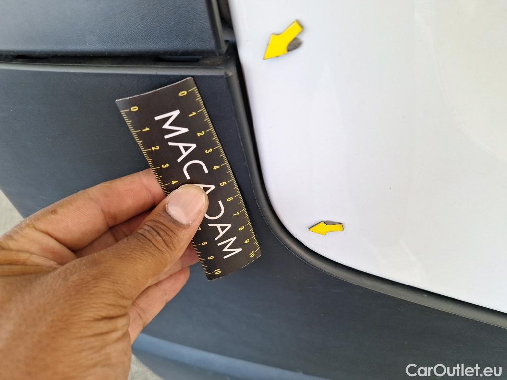  Renault  Trafic  Fourgon L2H1 3T Grand Confort 2.0 dCi 130CV BVM6 E6d / VO RECONDITIONNE - PHOTOS AVANT RECONDITIONNEMENT #33