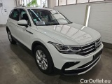  Volkswagen  Tiguan 2.0 TDI SCR DSG Elegance #2