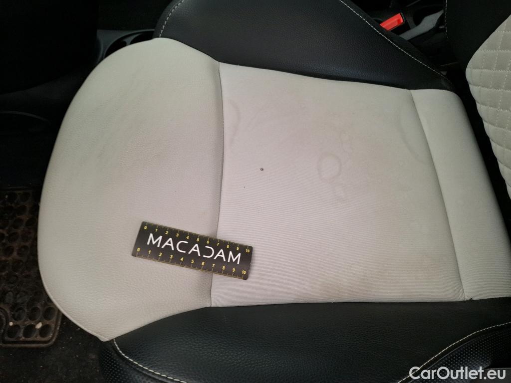  Fiat  500 FIAT   2015  3P  Berline Hybrid 10 BSG 70 ch Dolcevita #15