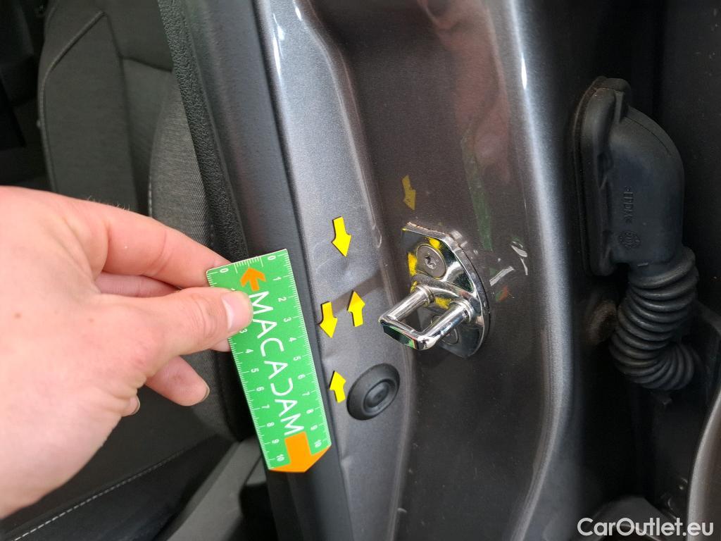  Renault  Captur  II Business 1.0 TCe 100CV BVM5 E6dT #1