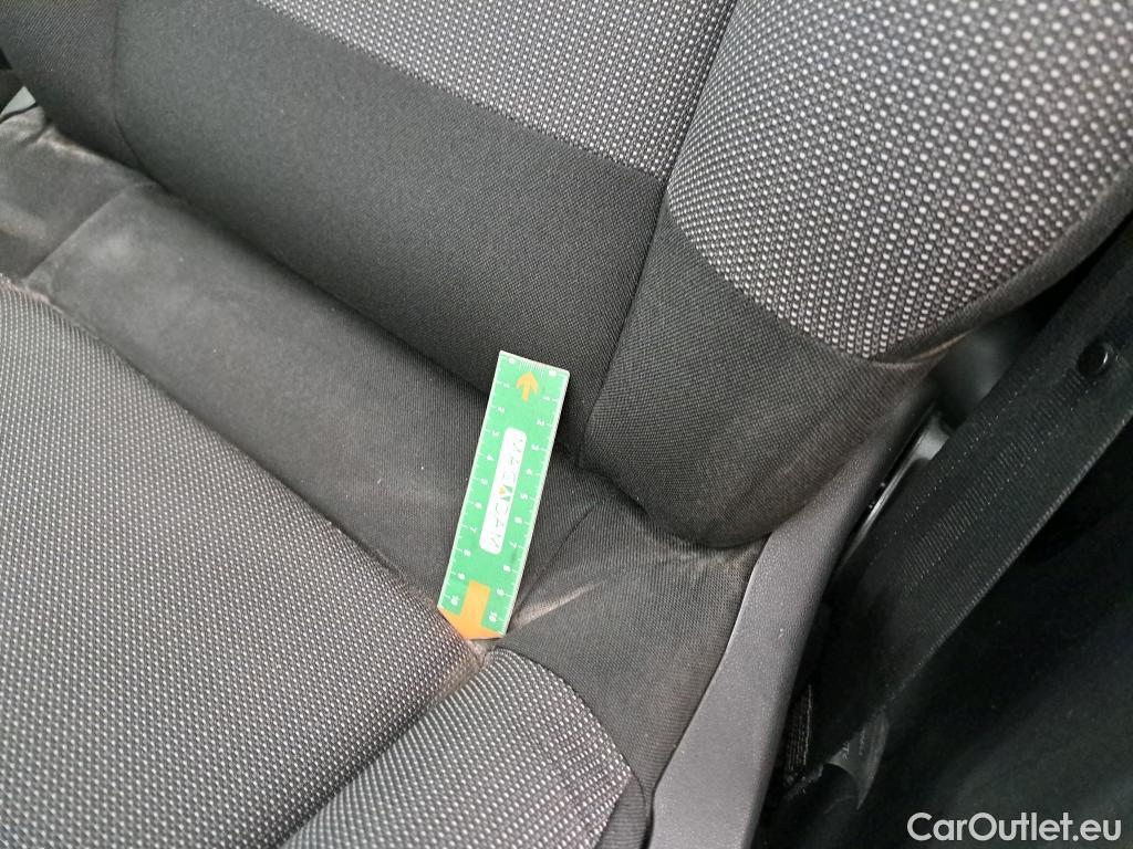  Citroen  C3  Société Feel 1.5 BlueHDI 100CV BVM6 E6d #5